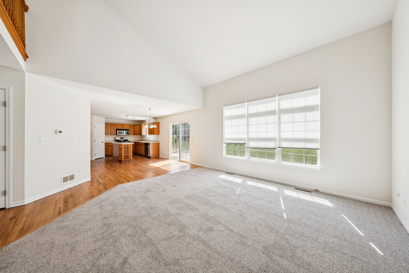 Huntley, Illinois 60142, United States, 3 Bedrooms Bedrooms, ,3 BathroomsBathrooms,Residential,Active,217642