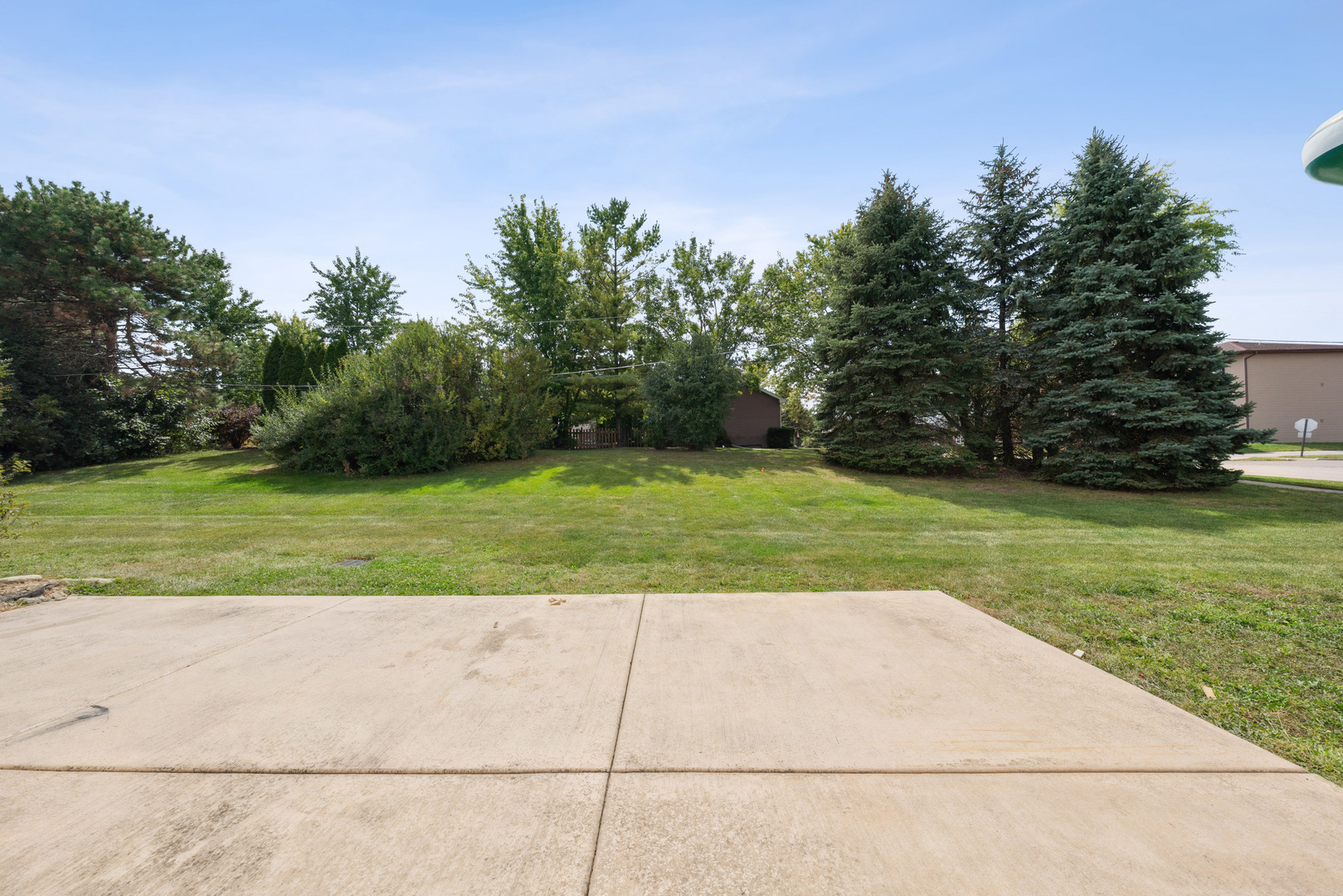 Huntley, Illinois 60142, United States, 3 Bedrooms Bedrooms, ,3 BathroomsBathrooms,Residential,Active,217642