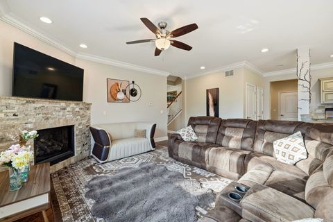 Tiny photo for 388 Preserve Lane, Wood Dale, IL 60191 (MLS # 12567907)