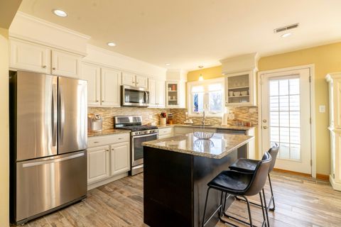 Tiny photo for 1436 Greenview Court, Schaumburg, IL 60193 (MLS # 12542229)