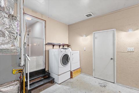 Tiny photo for 2302 E Perkins Road, Urbana, IL 61802 (MLS # 12496049)