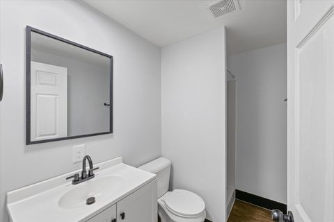 Tiny photo for 2302 E Perkins Road, Urbana, IL 61802 (MLS # 12496049)