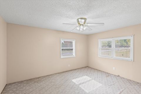 Tiny photo for 2302 E Perkins Road, Urbana, IL 61802 (MLS # 12496049)