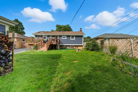 Tiny photo for 10817 S Oak Park Avenue, Worth, IL 60482 (MLS # 12472029)