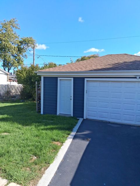 Tiny photo for 10817 S Oak Park Avenue, Worth, IL 60482 (MLS # 12472029)