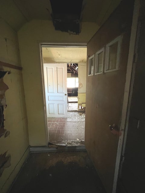 Tiny photo for 1528 Euclid Avenue, Berwyn, IL 60402 (MLS # 12664364)