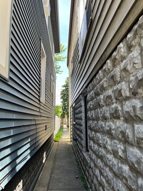 Tiny photo for 1528 Euclid Avenue, Berwyn, IL 60402 (MLS # 12664364)