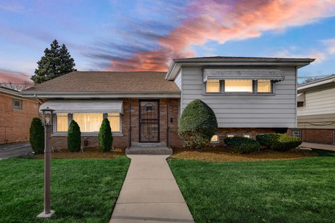 A home in Dolton