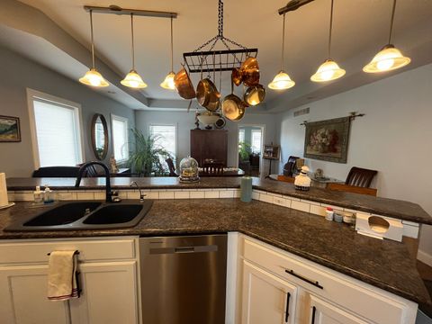 Tiny photo for 202 Regina Court, Kewanee, IL 61443 (MLS # 12553722)