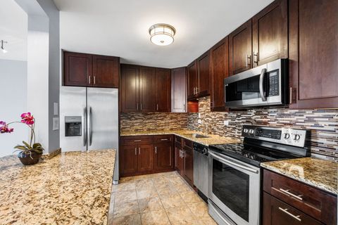 Tiny photo for 5455 N Sheridan Road #711, Chicago, IL 60640 (MLS # 12619688)