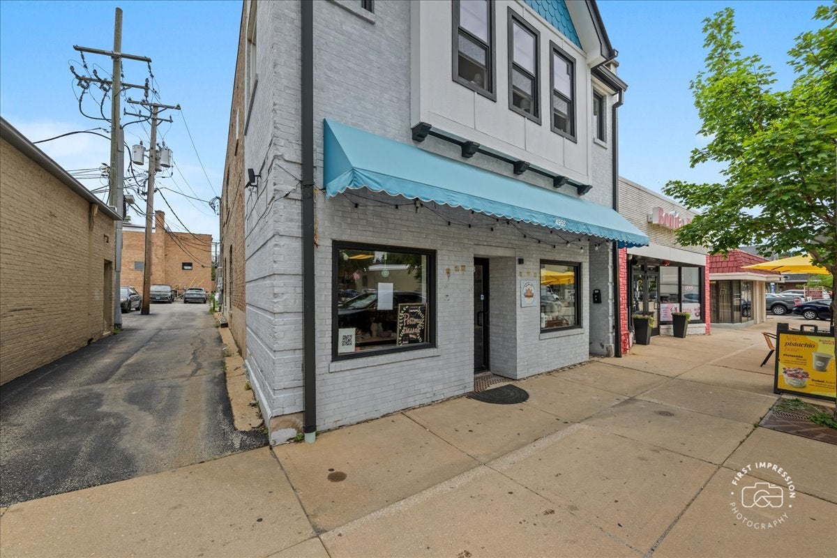4958 Main Street