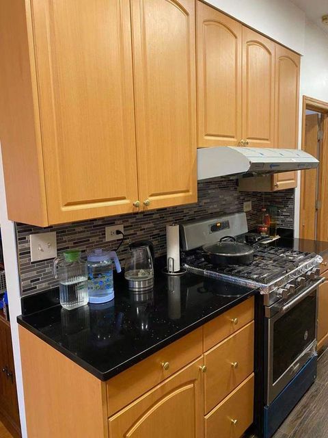 Tiny photo for 723 W 31st Street #2, Chicago, IL 60616 (MLS # 12553375)