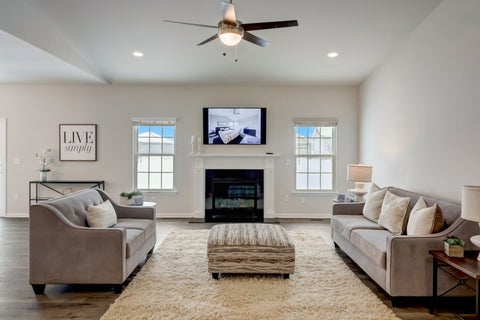 Tiny photo for 731 Maplewood Circle, Elburn, IL 60119 (MLS # 12648925)