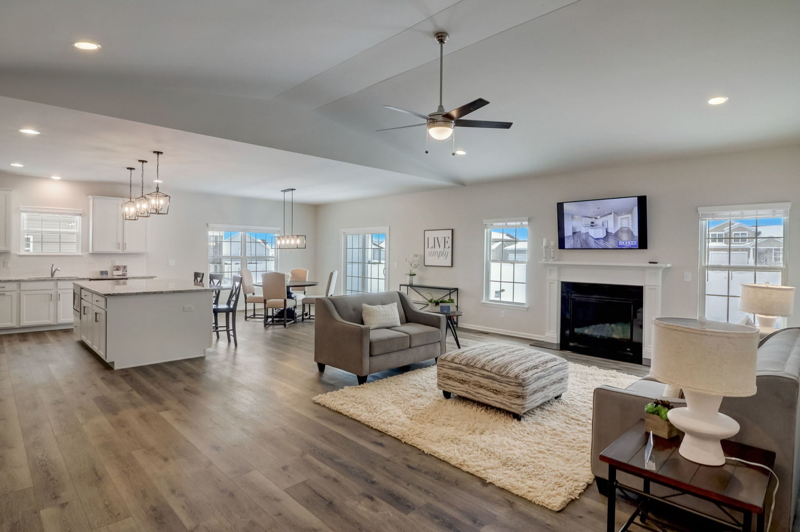 731 Maplewood Circle