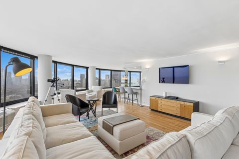 Tiny photo for 155 N HARBOR Drive #2512, Chicago, IL 60601 (MLS # 12605724)