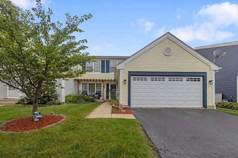 Photo of 2309 Meadows Lane, Round Lake Beach, IL 60073 (MLS # 12746417)