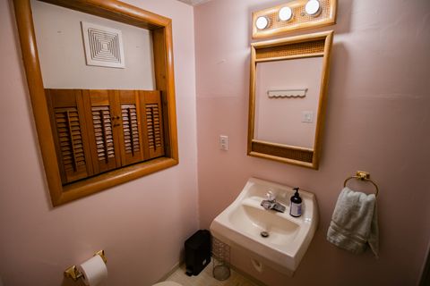 Tiny photo for 100 Warren Place, DeKalb, IL 60115 (MLS # 12539996)