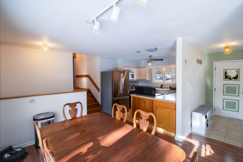 Tiny photo for 100 Warren Place, DeKalb, IL 60115 (MLS # 12539996)