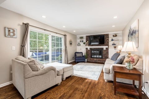 Tiny photo for 129 Branchwood Drive, Schaumburg, IL 60193 (MLS # 12773207)