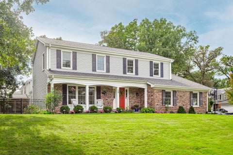 Photo of 129 Branchwood Drive, Schaumburg, IL 60193 (MLS # 12773207)