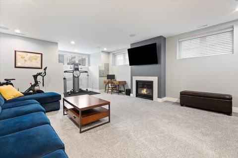 Tiny photo for 2514 W Moffat Street, Chicago, IL 60647 (MLS # 12613918)