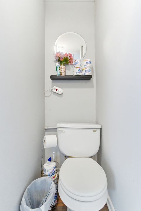 Tiny photo for 204 Woodlawn Drive, Mundelein, IL 60060 (MLS # 12568088)