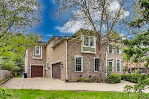 628 GREENWOOD Road Northbrook IL 60062