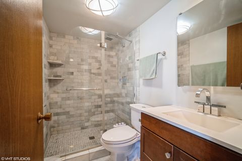 Tiny photo for 1380 Oakwood Avenue #306, Des Plaines, IL 60016 (MLS # 12532543)