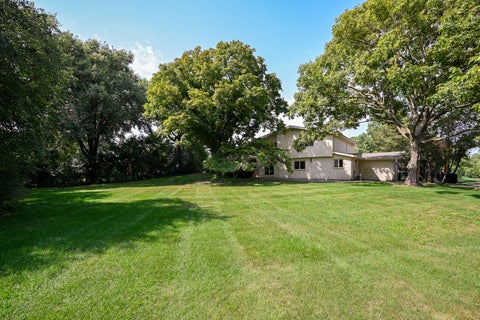 Tiny photo for 15 Croydon Lane, Oak Brook, IL 60523 (MLS # 12743718)