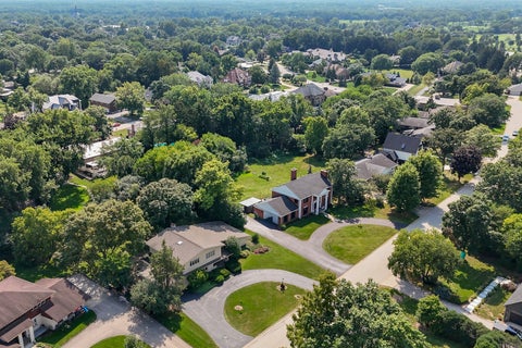 Tiny photo for 15 Croydon Lane, Oak Brook, IL 60523 (MLS # 12743718)