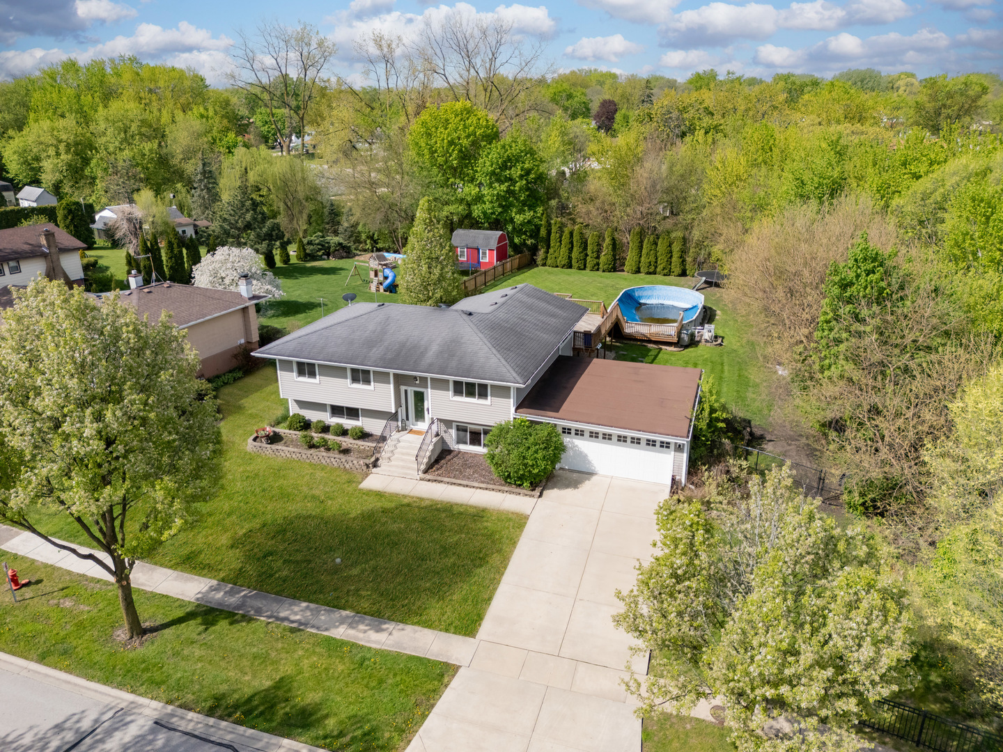 532 Cambridge Drive