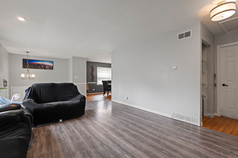 1311 Juneway Terrace