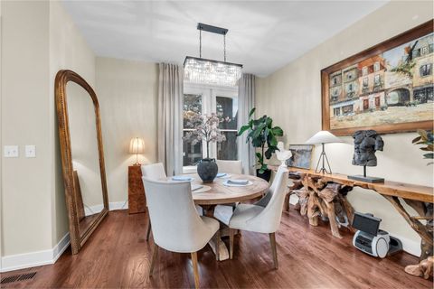 Tiny photo for 4405 N GREENVIEW Avenue #1B, Chicago, IL 60640 (MLS # 12586848)