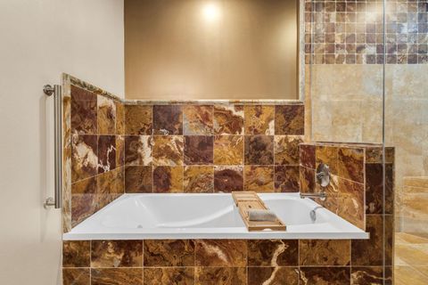 Tiny photo for 4405 N GREENVIEW Avenue #1B, Chicago, IL 60640 (MLS # 12586848)