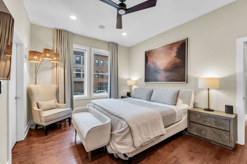 Tiny photo for 4405 N GREENVIEW Avenue #1B, Chicago, IL 60640 (MLS # 12586848)