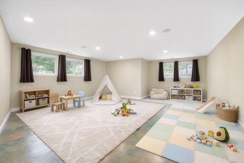 Tiny photo for 4405 N GREENVIEW Avenue #1B, Chicago, IL 60640 (MLS # 12586848)