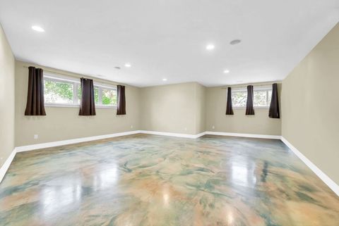 Tiny photo for 4405 N GREENVIEW Avenue #1B, Chicago, IL 60640 (MLS # 12586848)