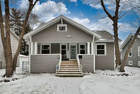 Photo of 110 S YALE Avenue, Villa Park, IL 60181 (MLS # 12584245)