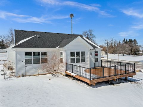 Tiny photo for 10002 Woodland Drive, Hebron, IL 60034 (MLS # 12583524)