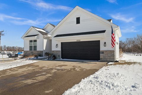 Tiny photo for 10002 Woodland Drive, Hebron, IL 60034 (MLS # 12583524)