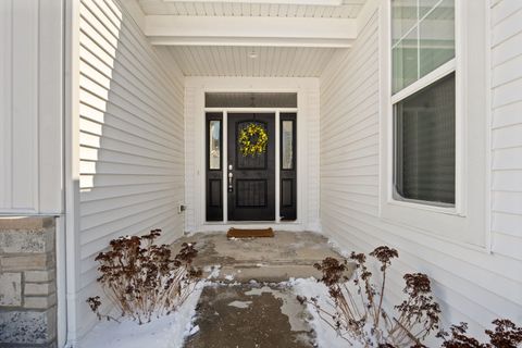 Tiny photo for 10002 Woodland Drive, Hebron, IL 60034 (MLS # 12583524)