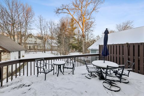 Tiny photo for 579 Lee Street, Glen Ellyn, IL 60137 (MLS # 12542453)