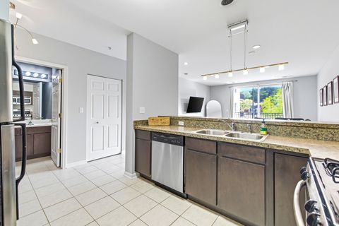 Tiny photo for 300 Village Circle #203, Willow Springs, IL 60480 (MLS # 12484231)
