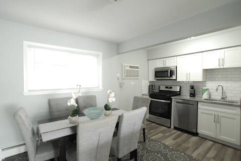 Tiny photo for 2246 S 17th Avenue #1E, North Riverside, IL 60546 (MLS # 12766273)