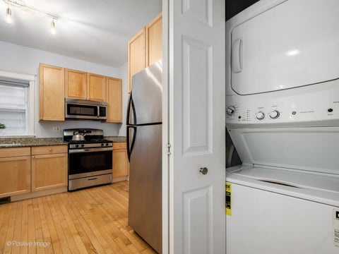 Tiny photo for 3803 N Ravenswood Avenue #1, Chicago, IL 60613 (MLS # 12757215)