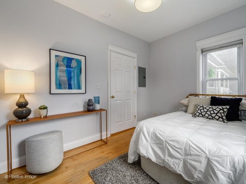 Tiny photo for 3803 N Ravenswood Avenue #1, Chicago, IL 60613 (MLS # 12757215)