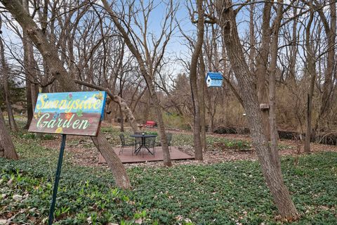 Tiny photo for 2929 Sunnyside Drive #303, Rockford, IL 61114 (MLS # 12564198)