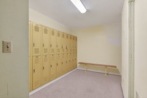 Tiny photo for 2929 Sunnyside Drive #303, Rockford, IL 61114 (MLS # 12564198)