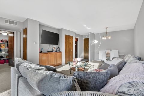 Tiny photo for 2929 Sunnyside Drive #303, Rockford, IL 61114 (MLS # 12564198)