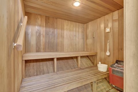 Tiny photo for 2929 Sunnyside Drive #303, Rockford, IL 61114 (MLS # 12564198)